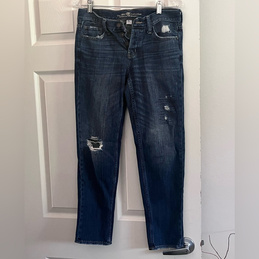 Abercrombie Distressed Blue Women's boyfriend Jeans